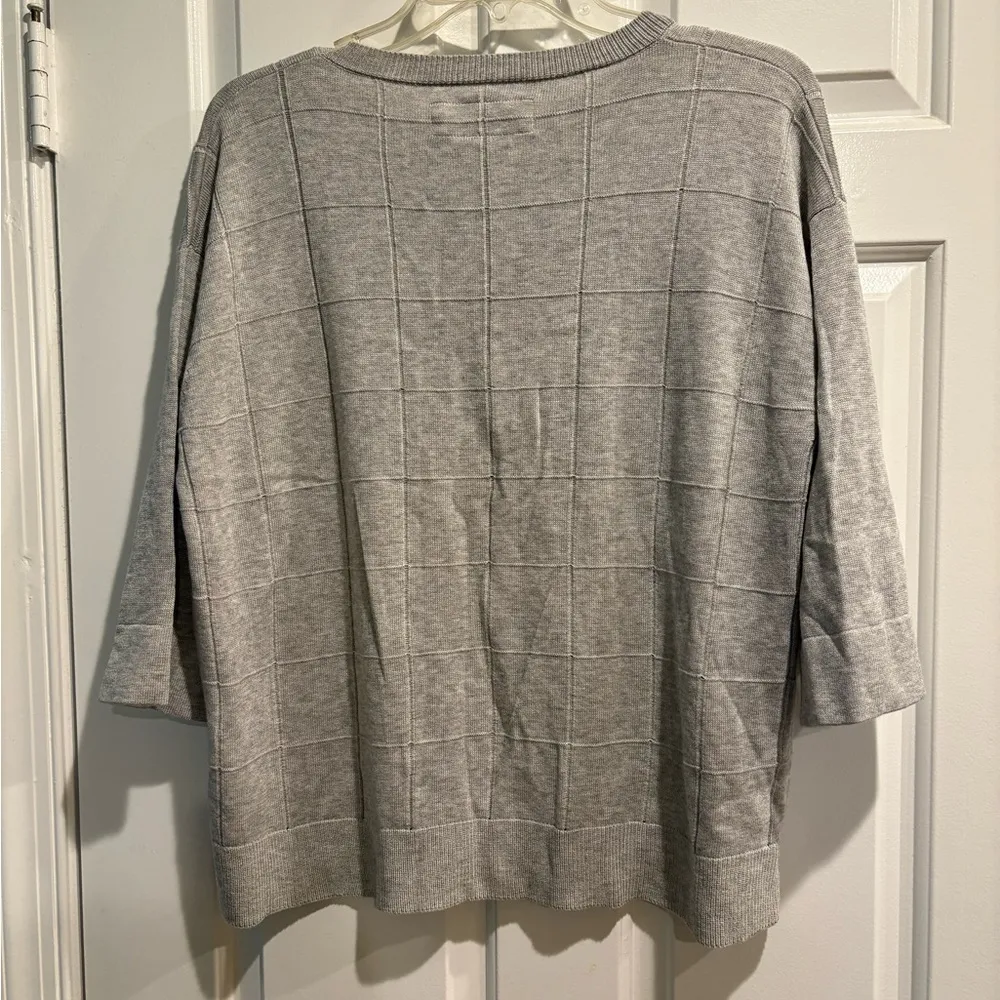 Lafayette 148 3/4 sleeves top lightweight sweater sz M/L light gray Size L - Image 2