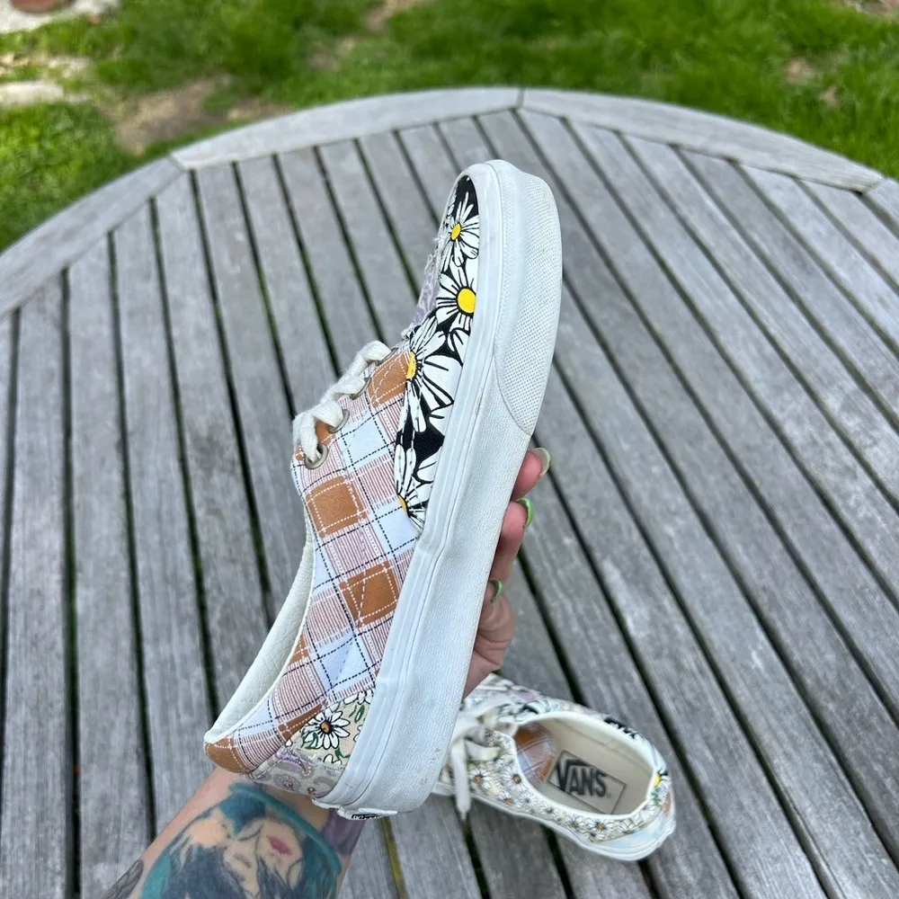 Vans MEADOW PATCHWORK ERA SHOES Size woman’s 5.0‎ floral checkers spring summer - Image 4