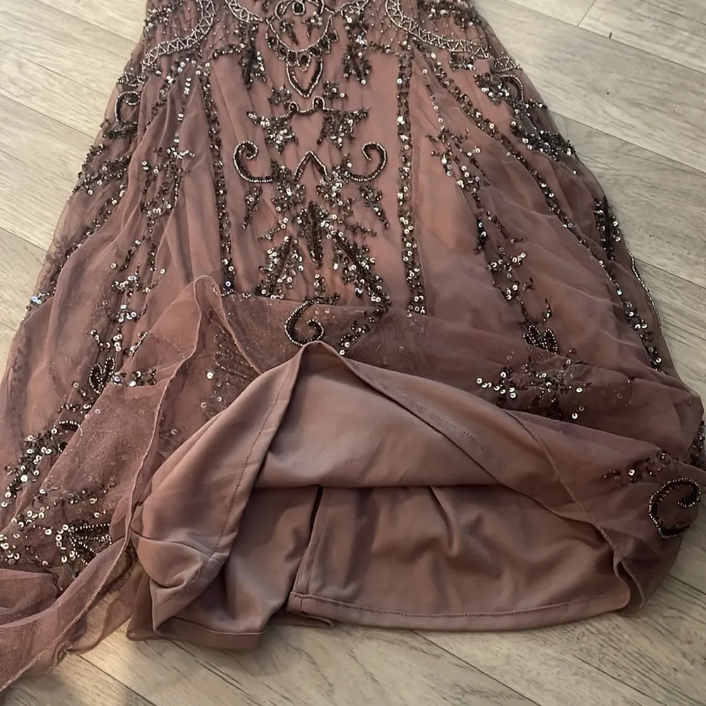 Pissarro knights Nordstrom NWT Elegant Beaded Evening Gown prom size 2 $239 - Image 3