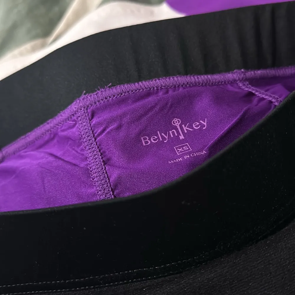 NWOT Belyn Key Women's Pull On Golf Brooklyn Skort Skirt XS Purple - Image 4