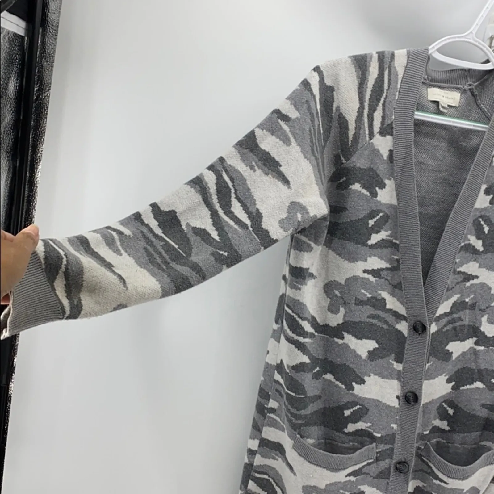 Lucky Brand camouflage grey longline cardigan pockets casual daily size XS - Image 4