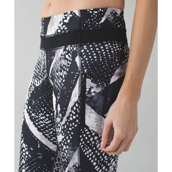 Lululemon Inspire Tight II Mesh Leggings Static Mist Women's Black White Size 6 - Image 2