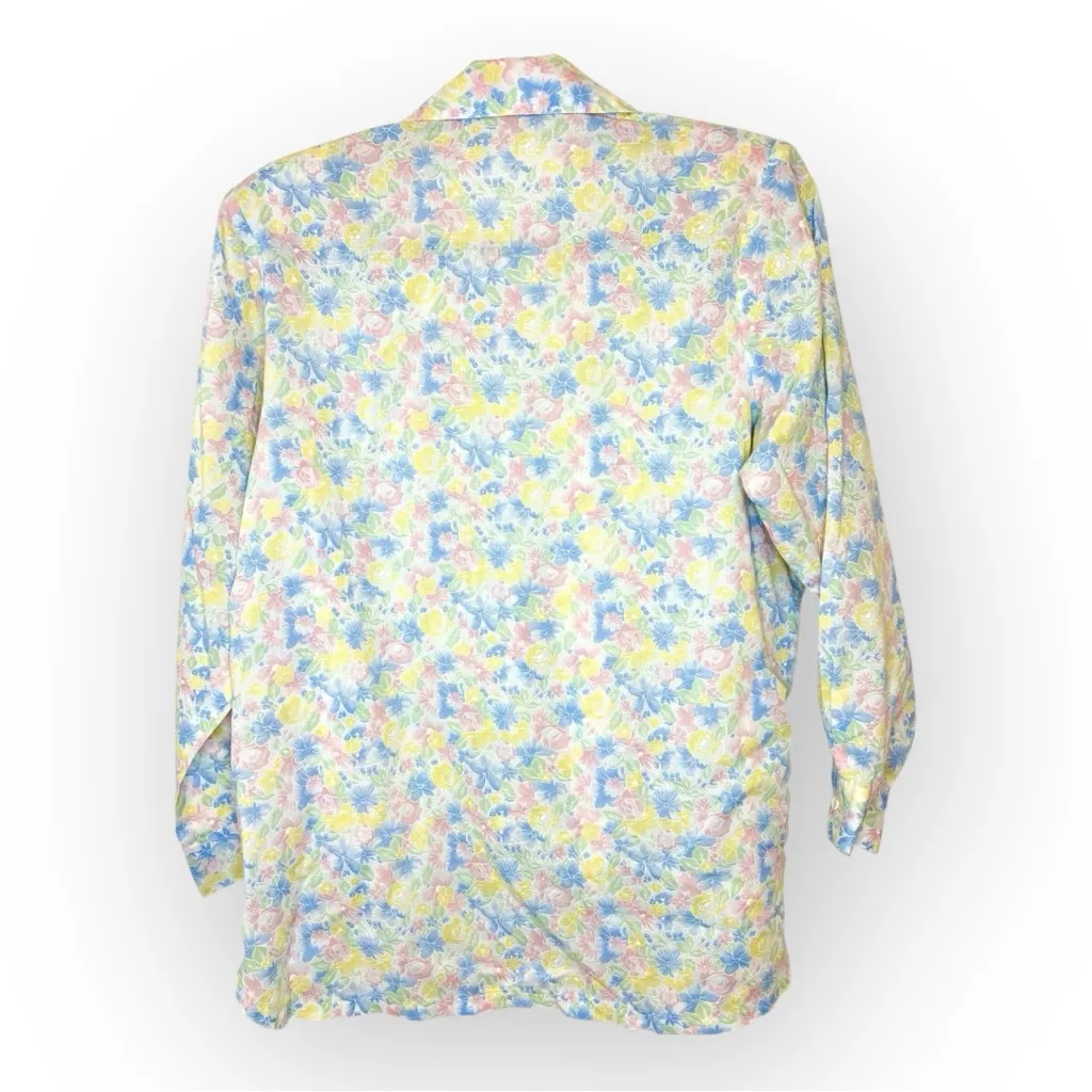 Vintage Pastel Floral Button - Image 2