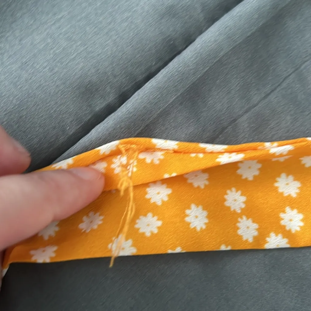 Shein Faux Wrap Yellow Floral Dress Size Small - Image 9