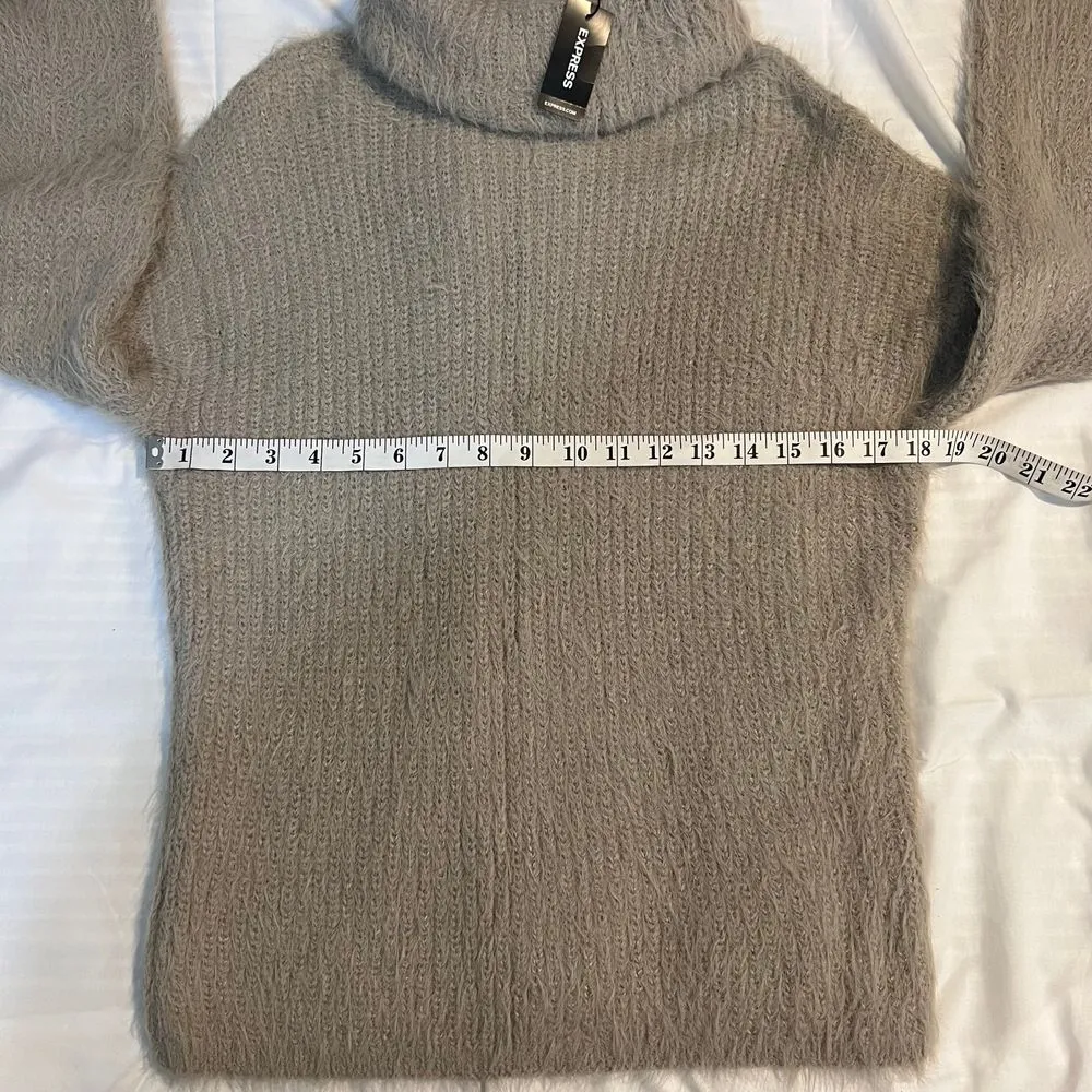 EXPRESS  Fuzzy Turtleneck Sweater‎ Soft Cozy Knit Pullover Winter XS - Image 4