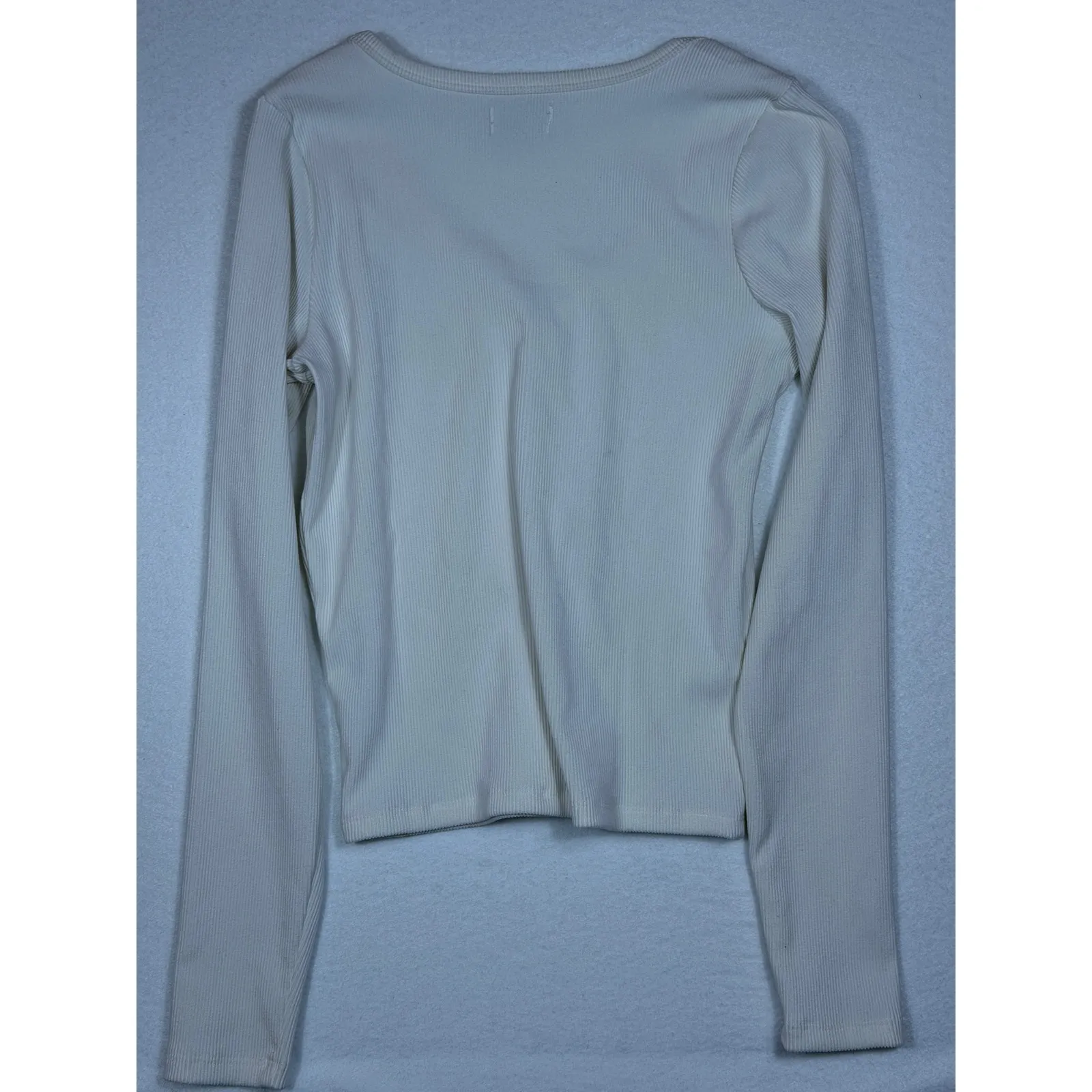 Hollister Ribbed Henley Long Sleeve Top Cream White Size Small buttons - Image 6