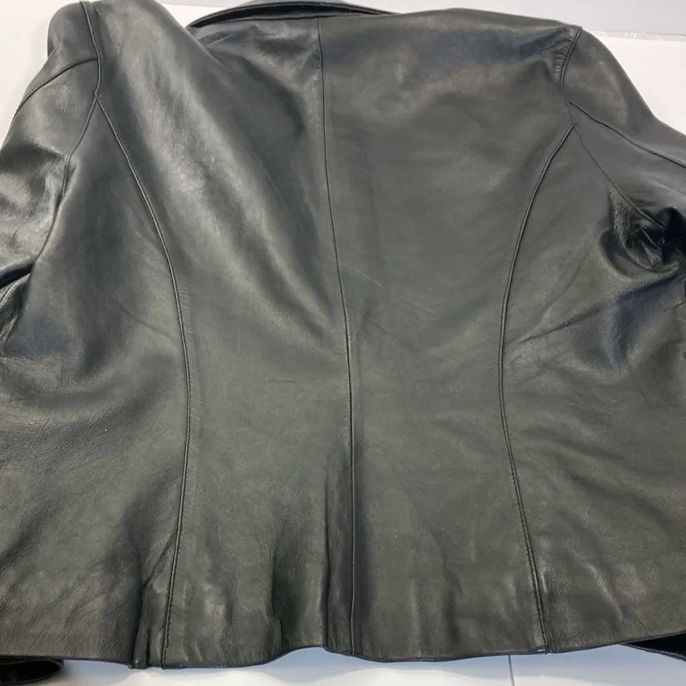 Attention Women’s leather jacket  L - Image 16