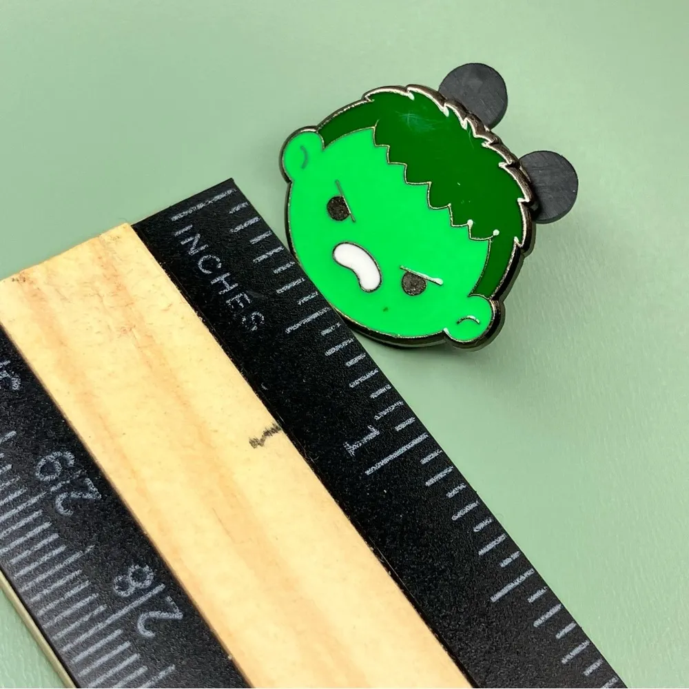 Marvel Hulk Emoji Cute Enamel Pin - Image 5