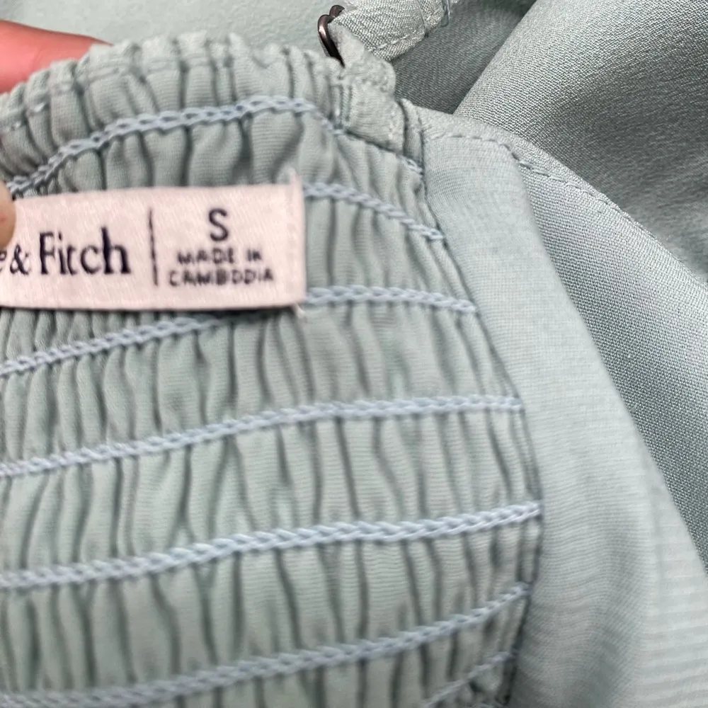 Abercrombie & fitch Elegant Mint Green Dress size small - Image 9