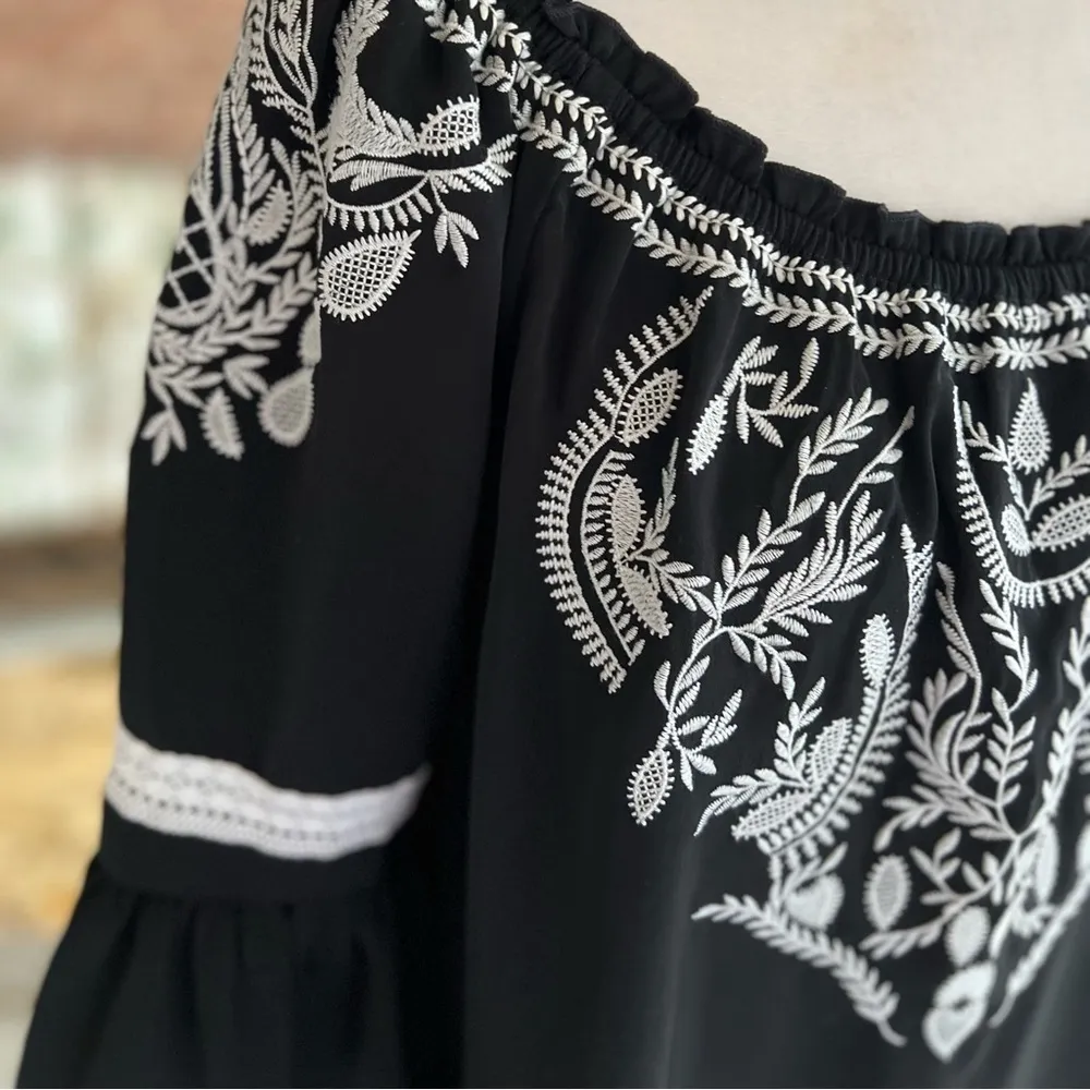 Charter Club Spring Horizon Dress Embroidered Black S Bell Sleeve Boho Party Mod - Image 5