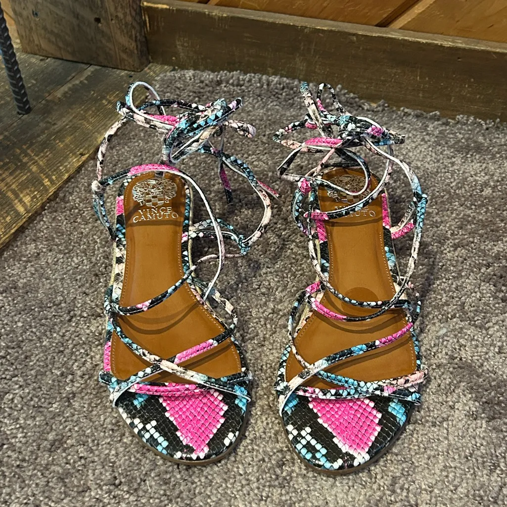 Vince Camuto Prasetta Gladiator Lace up Multi Color Snakeskin Sandal (NWOB) - Image 2