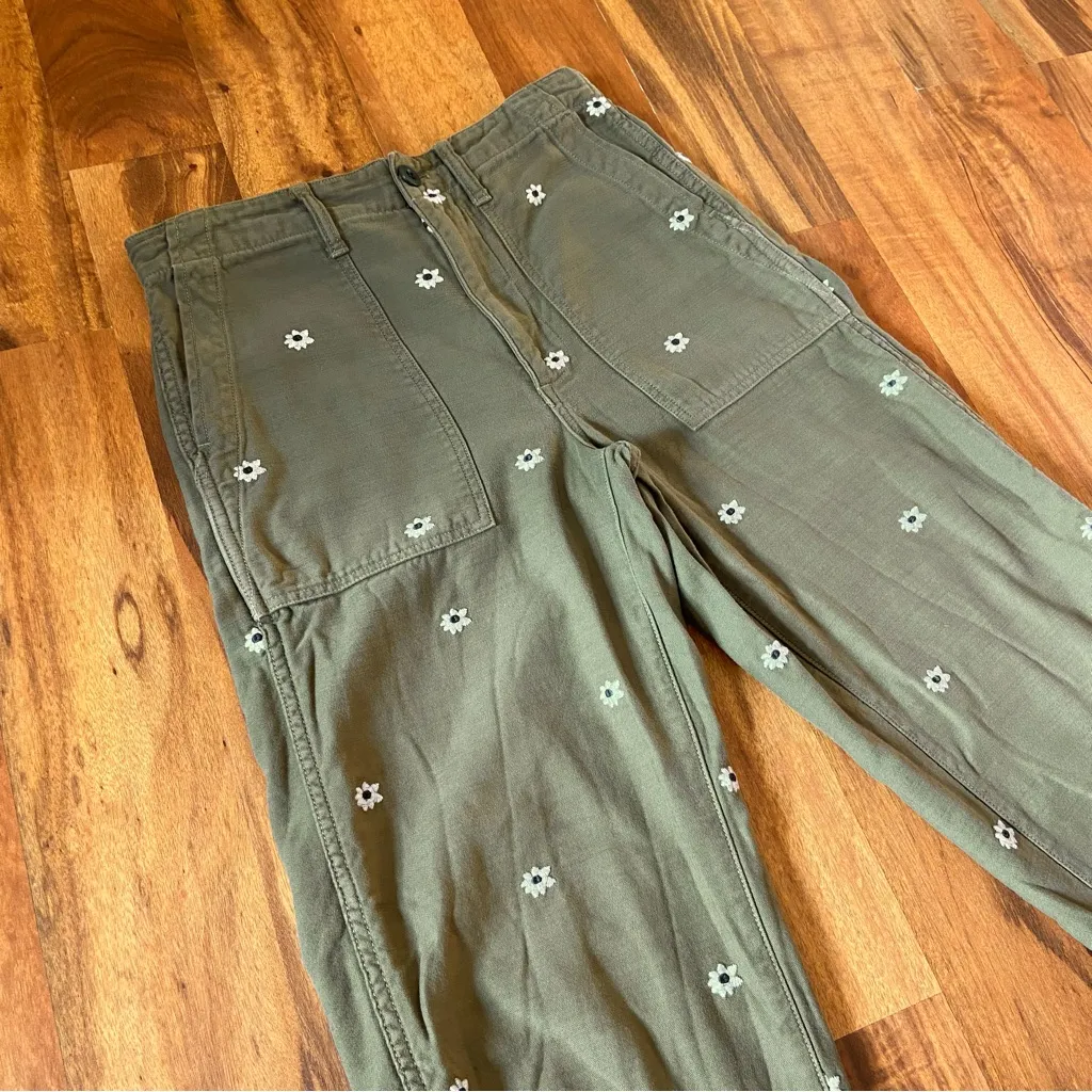 Madewell Griff Fatigue Pants in Daisy Floral Print - Image 6