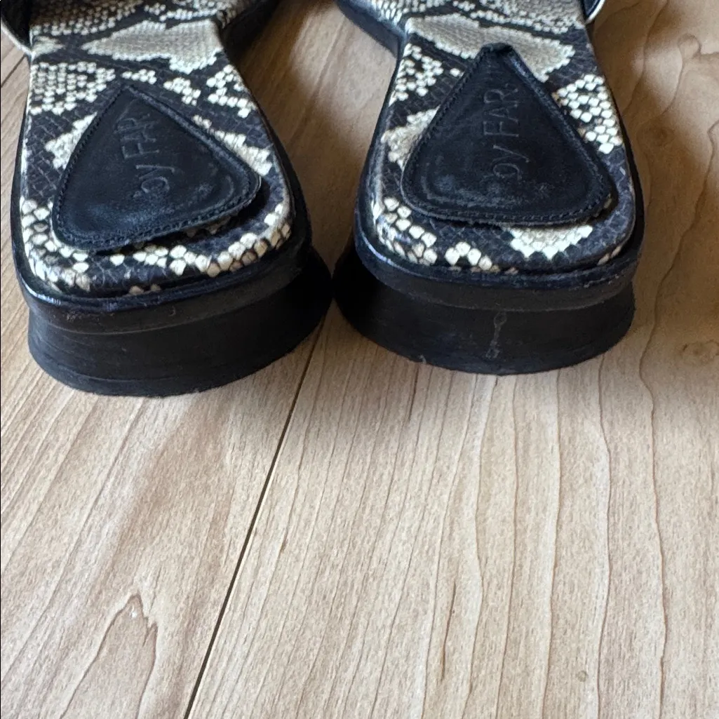BY FAR Black and Cream Snakeskin Heels Size 8 - Image 4