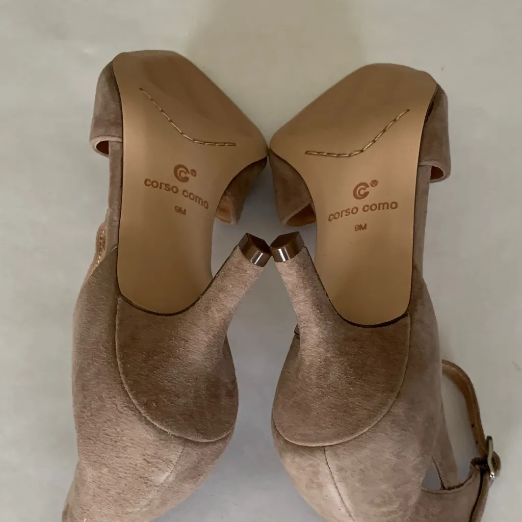 Corso Como Tan Ankle Strap Heels - Image 7