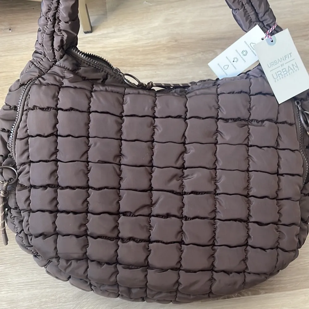 Urban Fit by Urban Expressions Quilted Puffer Hobo Carry All Tote in Brown - Image 2