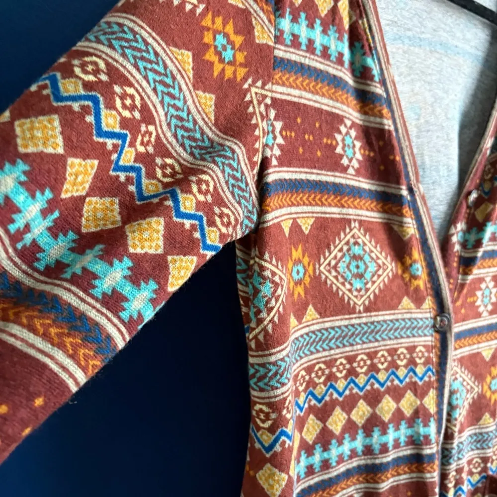 Celeste Multicolor Geometric Knit Cardigan Red Size L - Image 3