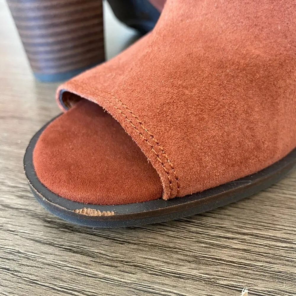 Lucky Brand Listana Heeled Open Toe Suede Zip Up Shoes NWOB size 9.5 - Image 10