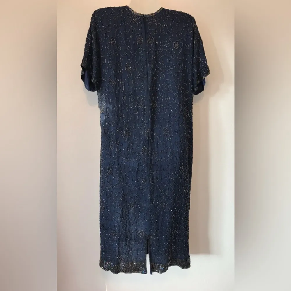 Formal Evening embellished beaded formal dress women’s size 12 silk / rayon - Image 2