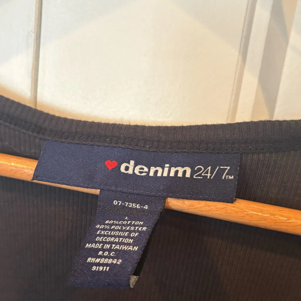 Denim 24/7 Black Sequin Front Tank Top Size Large - Image 5