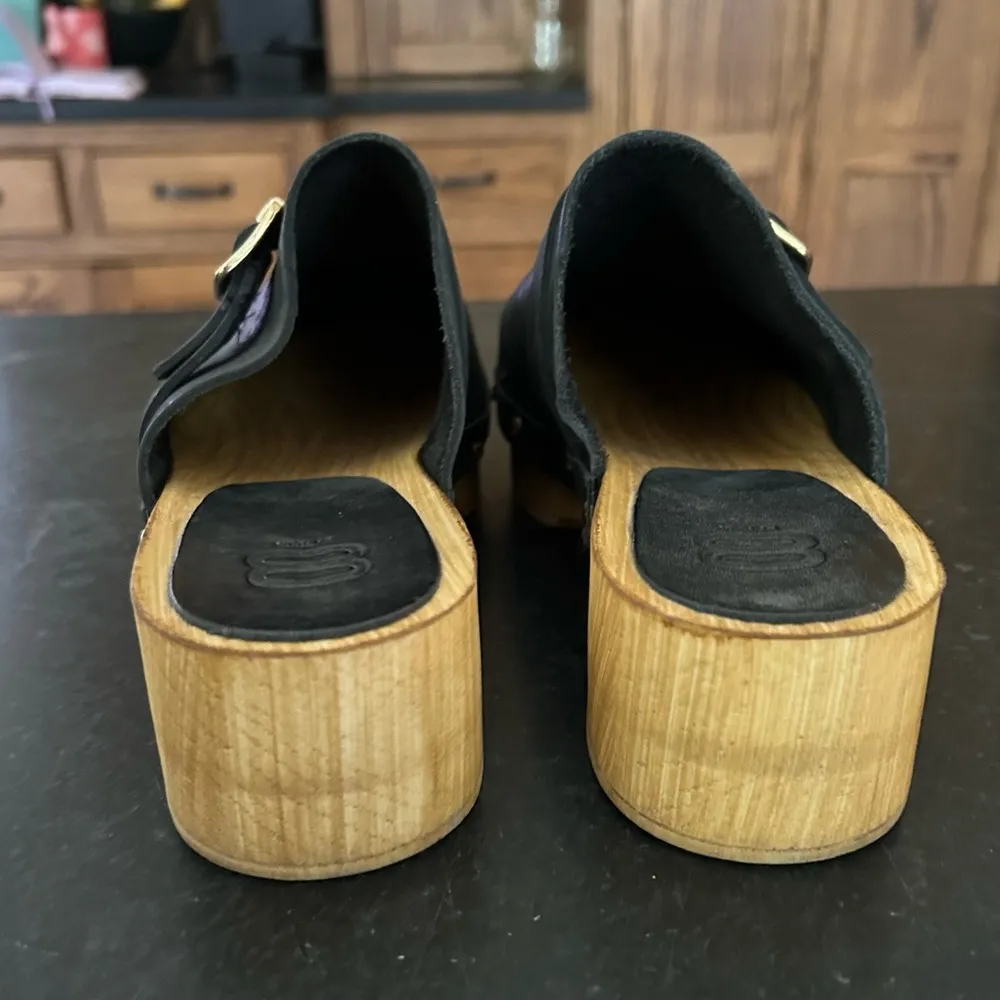 Vintage 8 by Zoox Y2K Black Leather Look Wooden Clogs Brass Studs | size 8.5 - Image 2