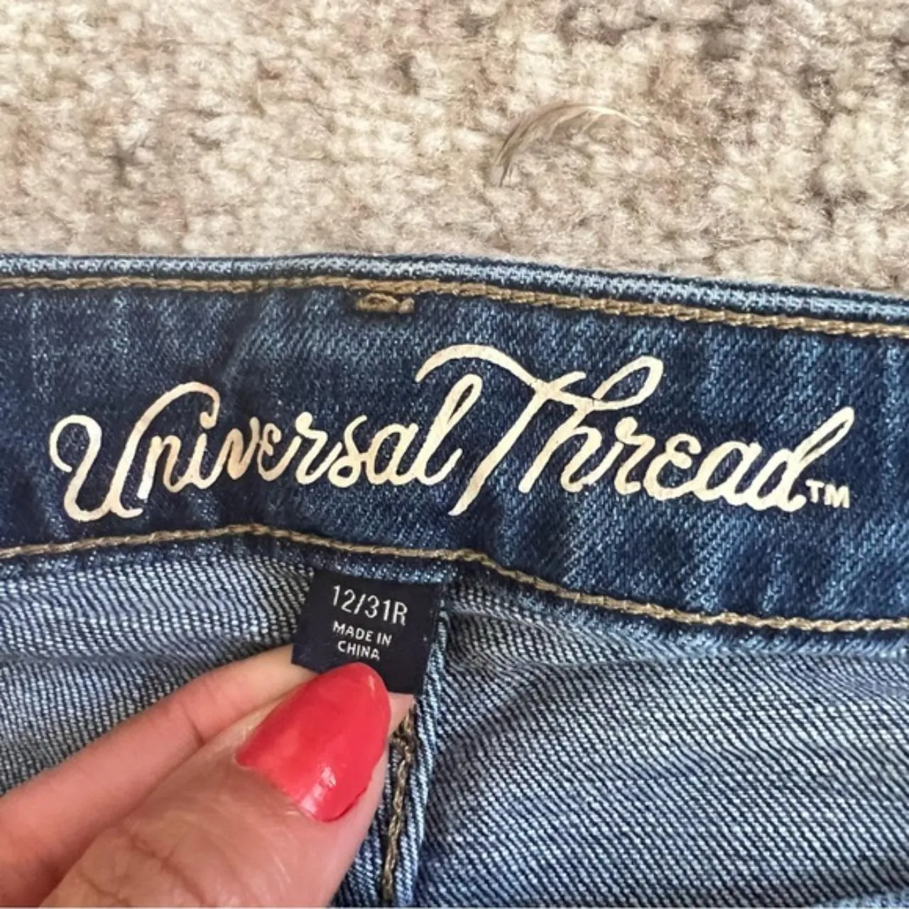 Universal Threads Universal Thread Medium Wash Boyfriend Crop Jeans - Image 3