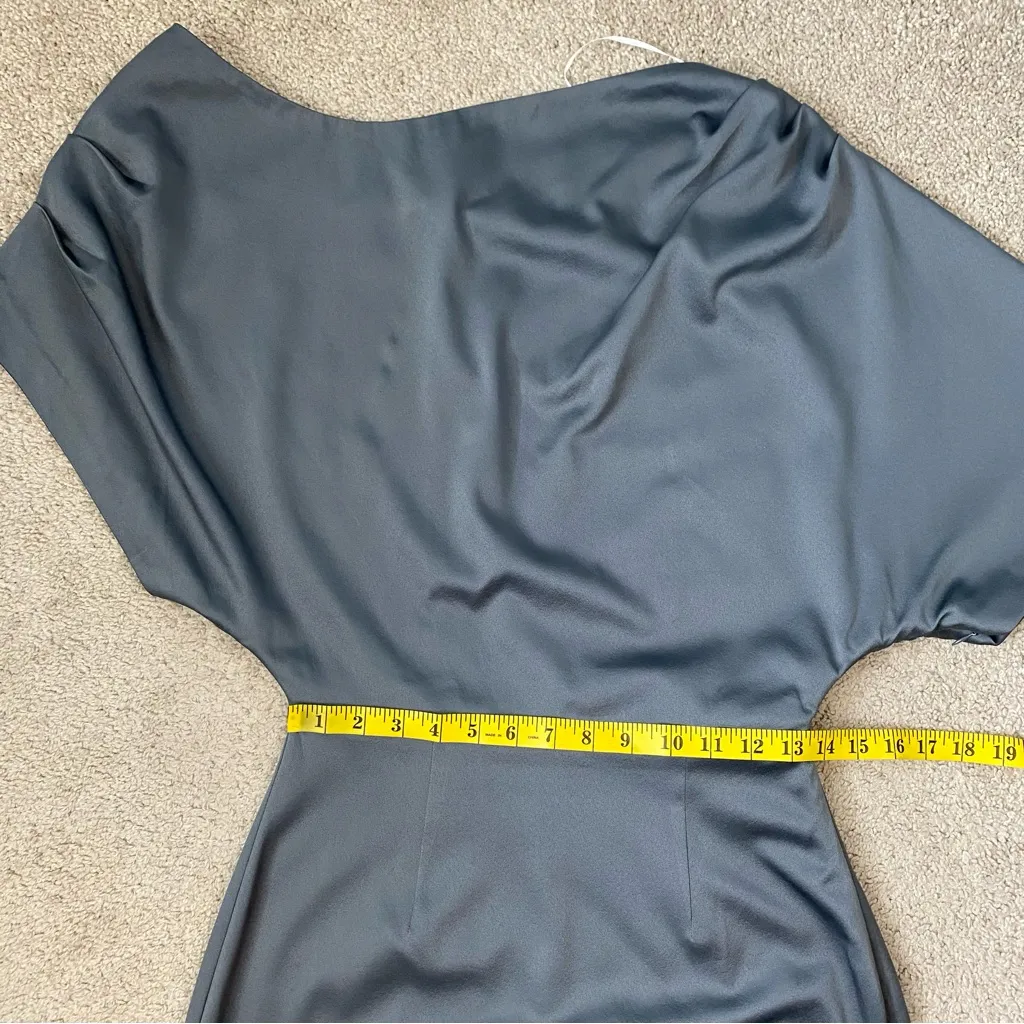 Elliatt‎ Andrea One Shoulder Satin Gown Charcoal Gray S - Image 7