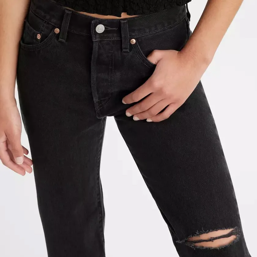 Levi’s • 501 ‘81 Classic Black Women's Jeans - Image 4