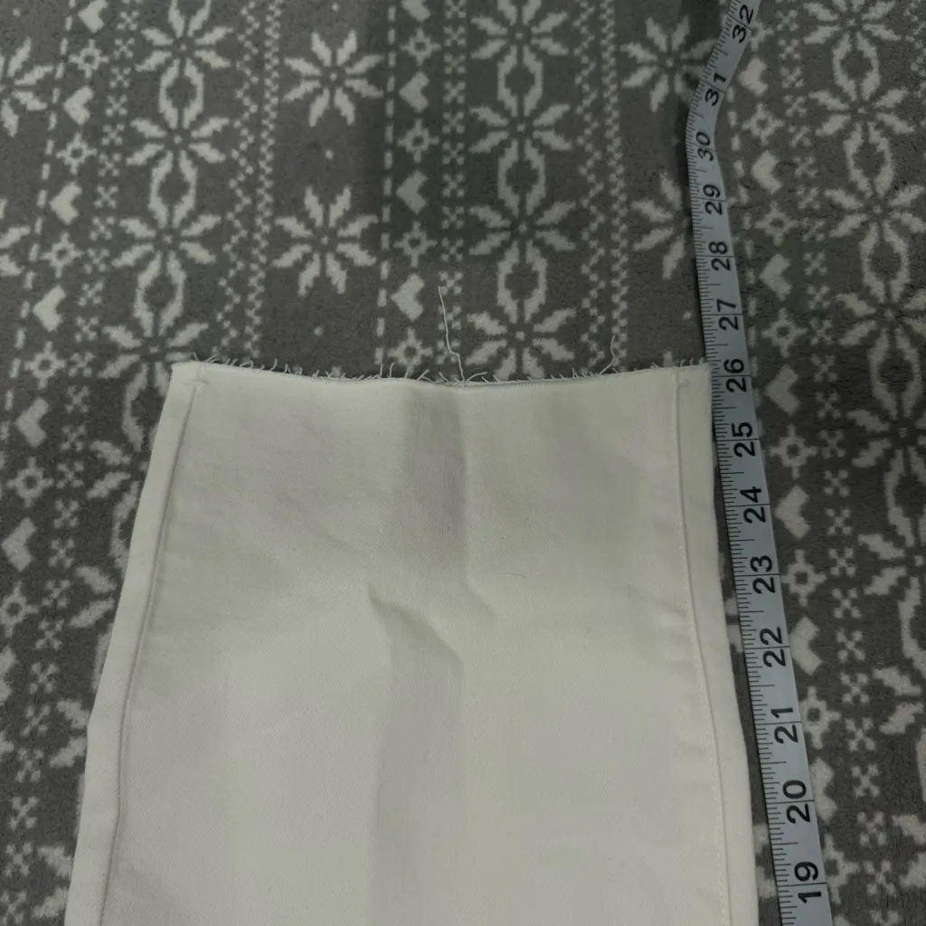 NWT Stitch Fix Liverpool Kennedy Crop Straight w/ Raw‎ Hem In White Size 12/31 - Image 13