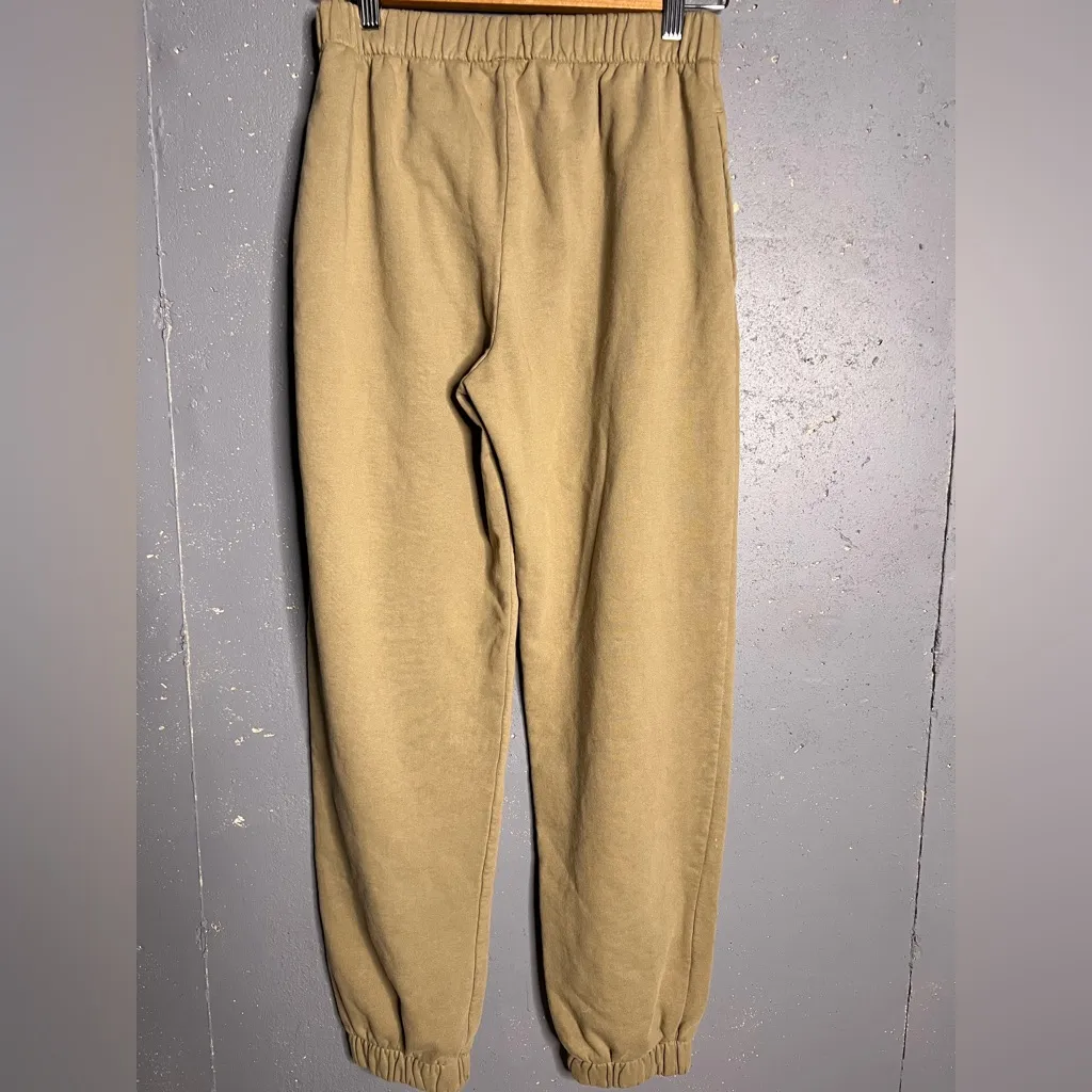 Brandy Melville John Galt Sweatpants size Small - Image 2