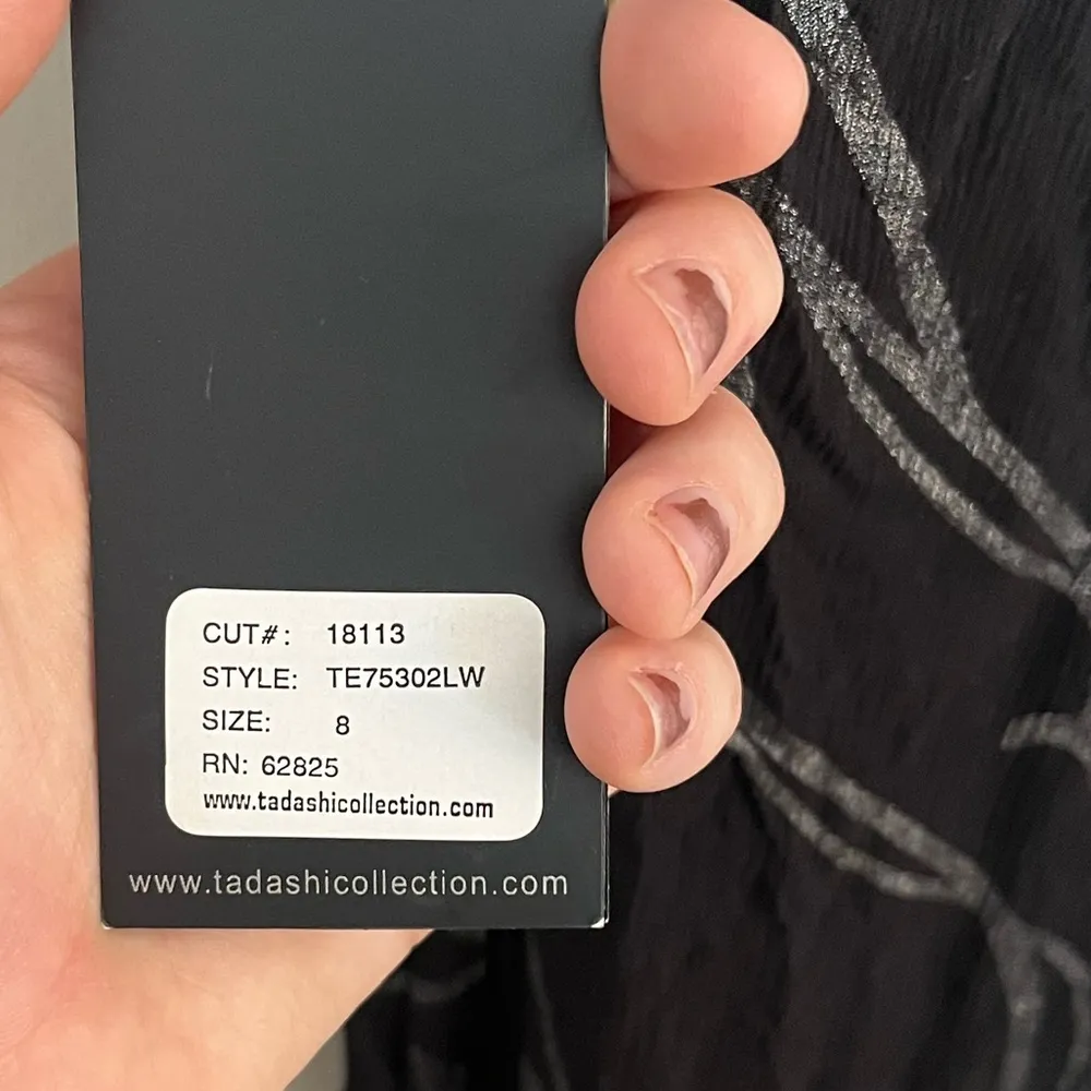 Tadashi Shoji Black and Silver Gown - Image 6