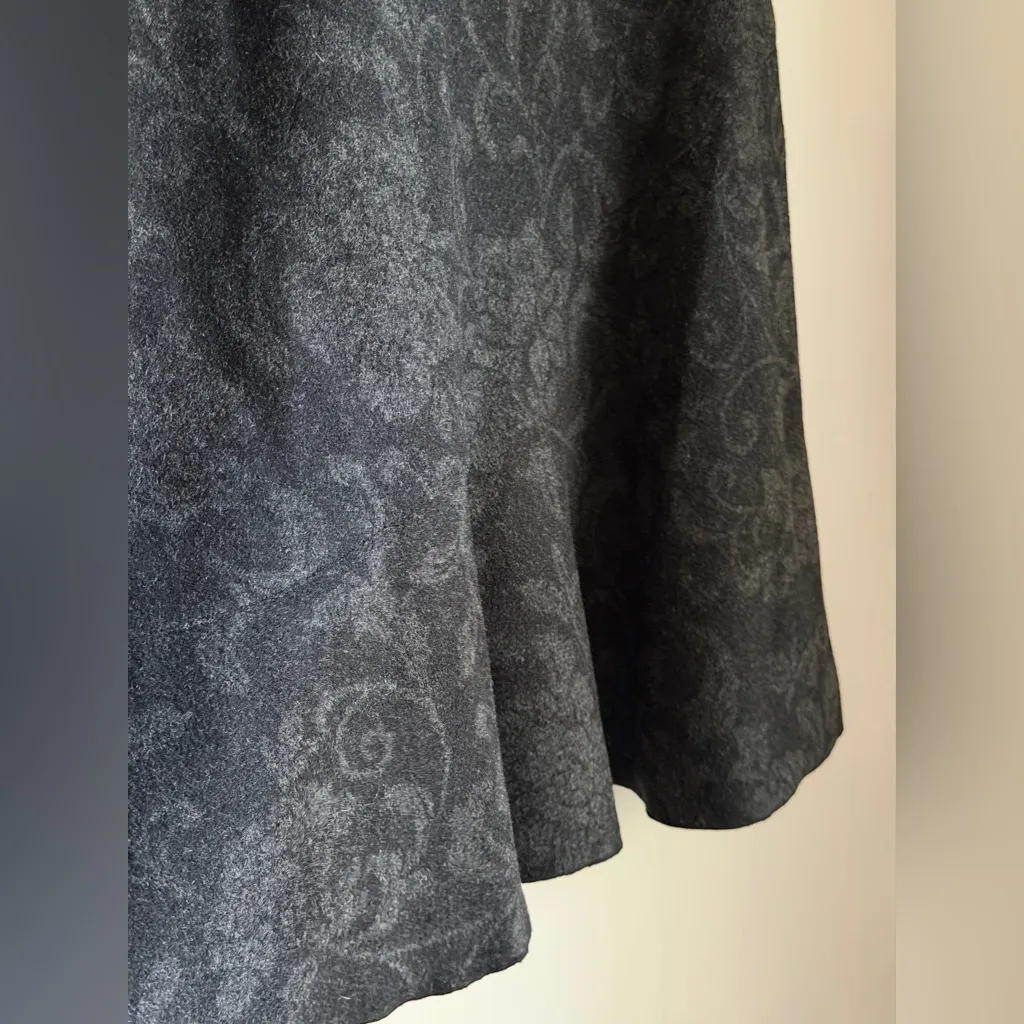 Ann Taylor Dark Gray Floral Wool A-Line Skirt 4 Asymmetrical Peplum Cottage Goth - Image 7
