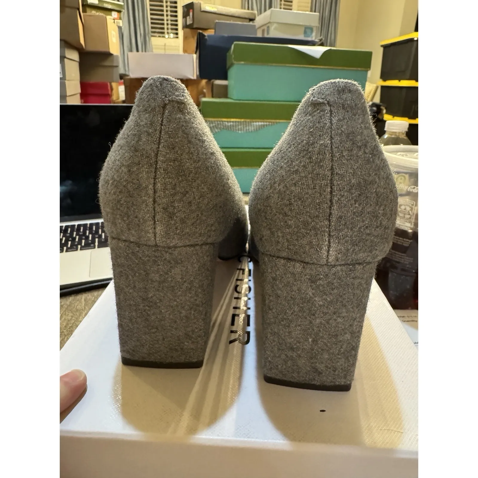 Woman's Dress Shoes Marc Fisher Kapila2 Pump Medium Gray Size 7.5 Academia‎ - Image 5