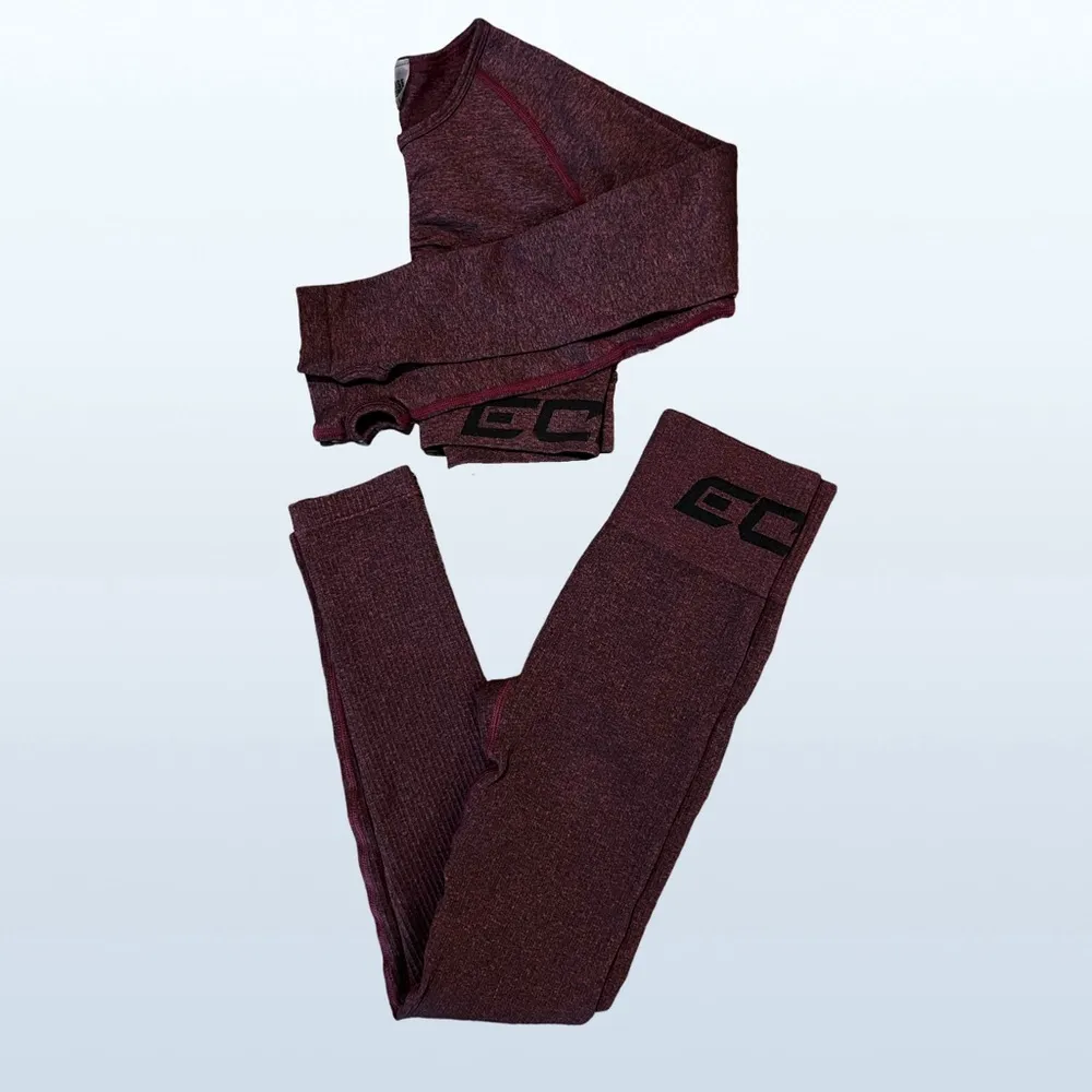 NWOT  Arise Comfort Leggings and Arise Scrunch Top Set in Berry, XS - Image 3