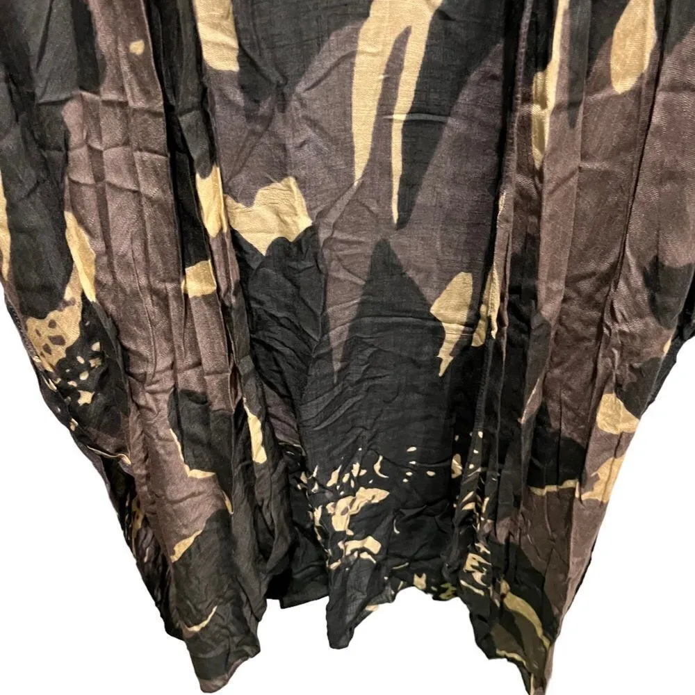 Gorgeous charcoal grey, tan and purple lightweight wrap one size - Image 8