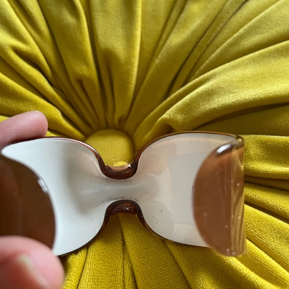 Bow Lucite Bracelet Sparkly Copper Brown - Image 5