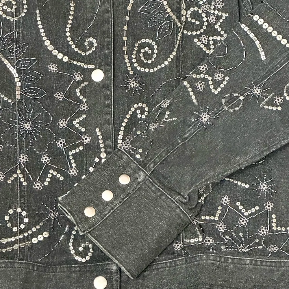 Susan Bristol Elegant Beaded Black Denim Trucker Jacket Sparkly Bling Swirl - Image 5
