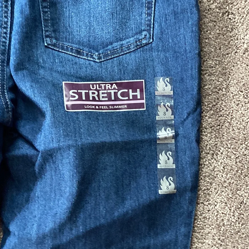 NWT Gloria Vanderbilt Amanda Classic Tapered Jeans SIZE 8 - Image 6