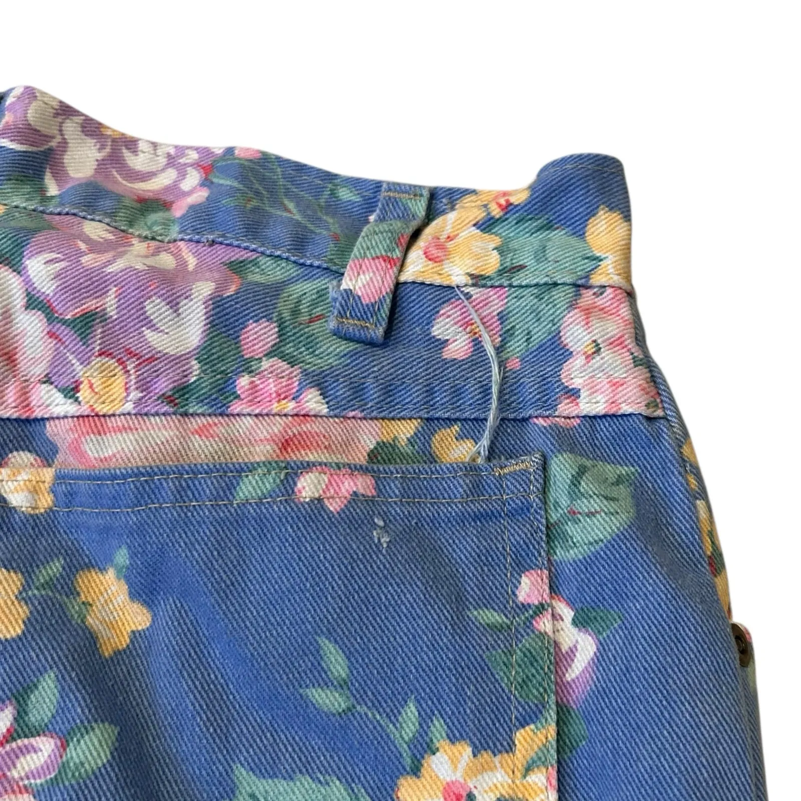 Vintage Floral Denim Bermuda Shorts Sz Small Blue Pink High Waist Festival Cute - Image 6