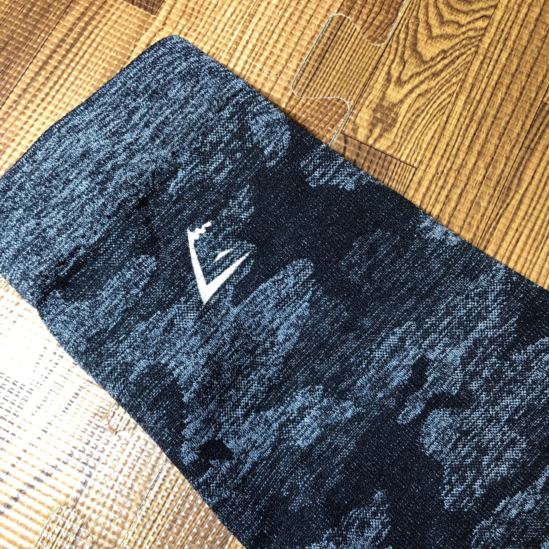 Gymshark Adapt Camo Seamless Leggings - Image 11
