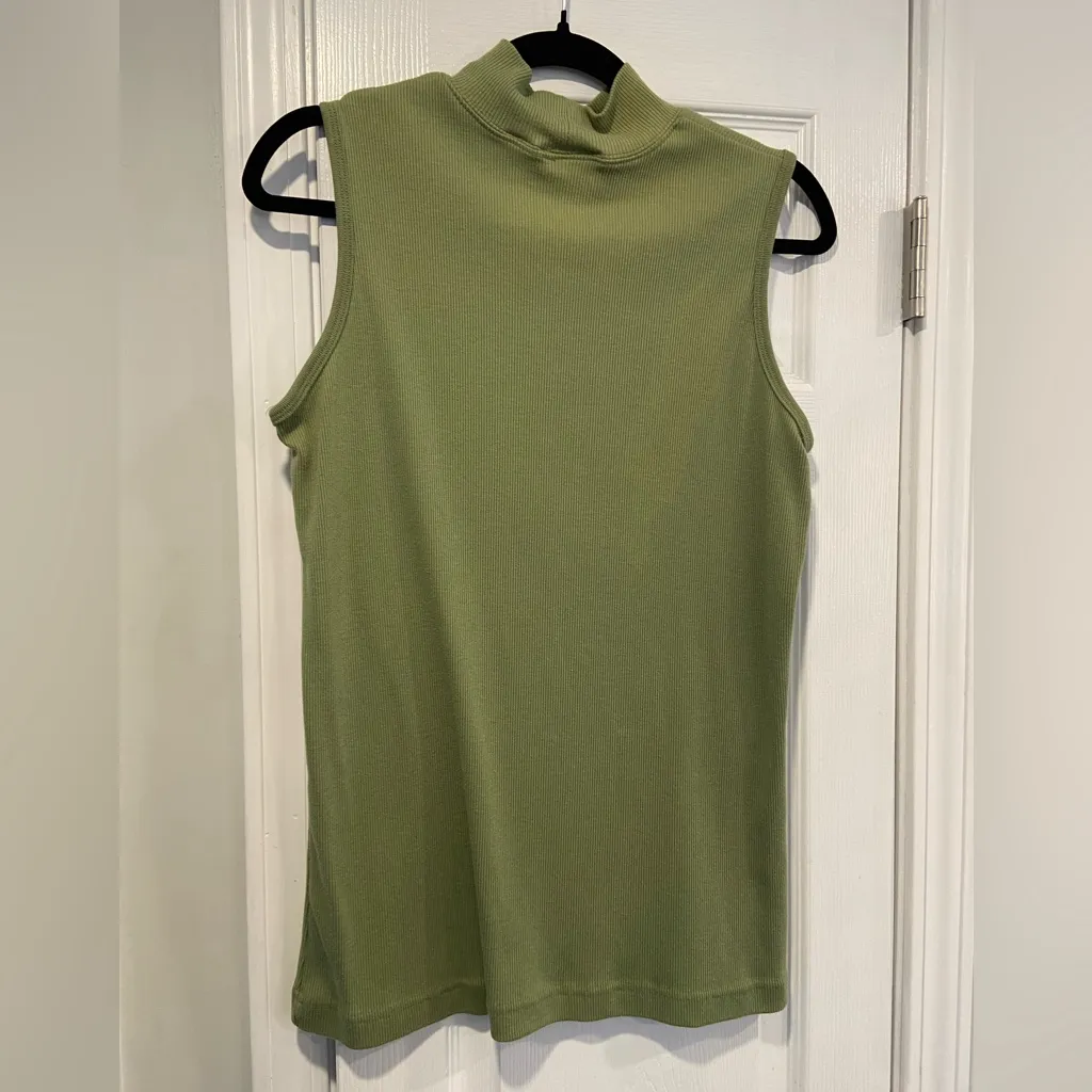 Extra Touch Size 1X Sage Green Mock Neck Pullover Sleeveless Ribbed Top Shell - Image 6