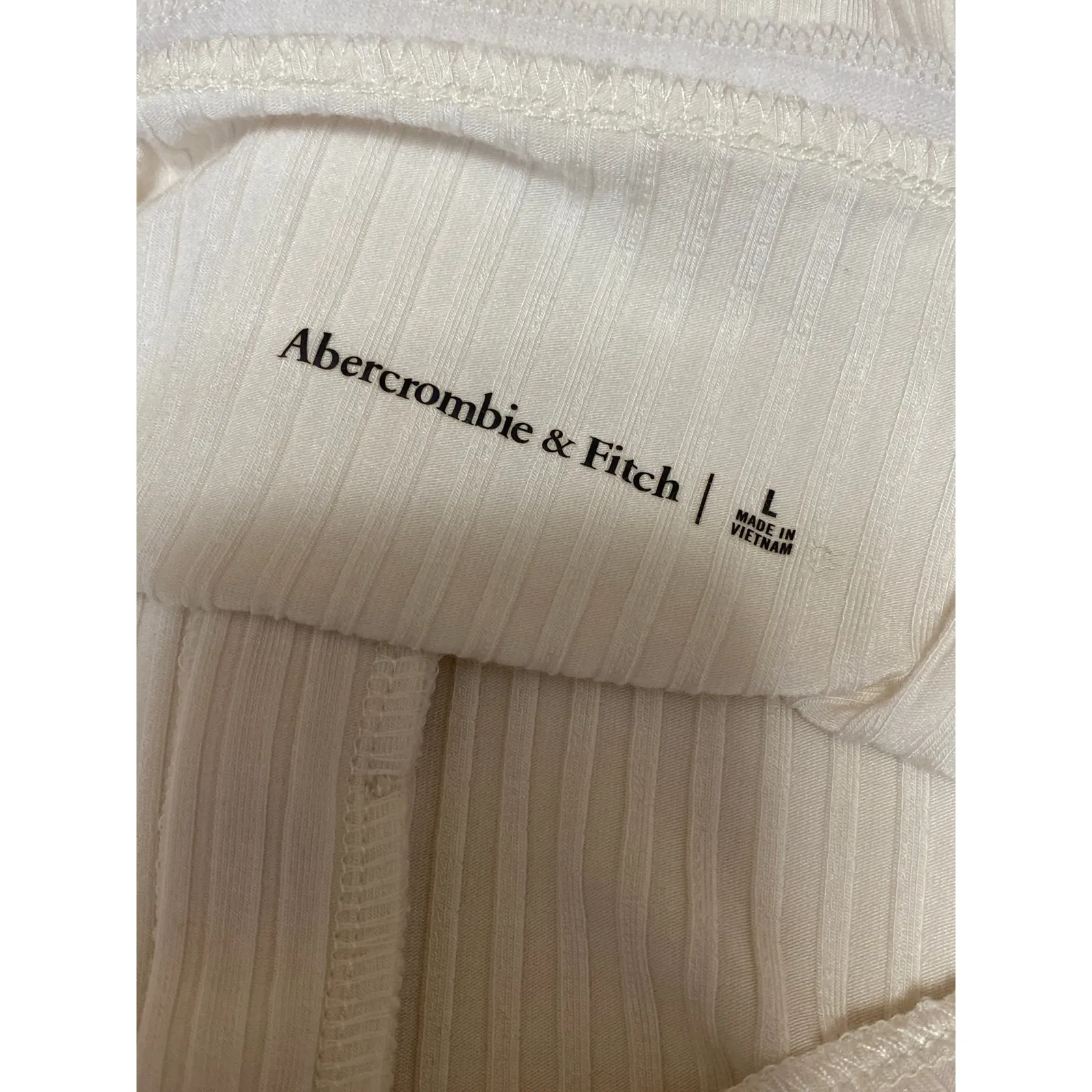 Abercrombie & Fitch Women's White Sleeveless Button Down Crop Tank Top Size L - Image 4