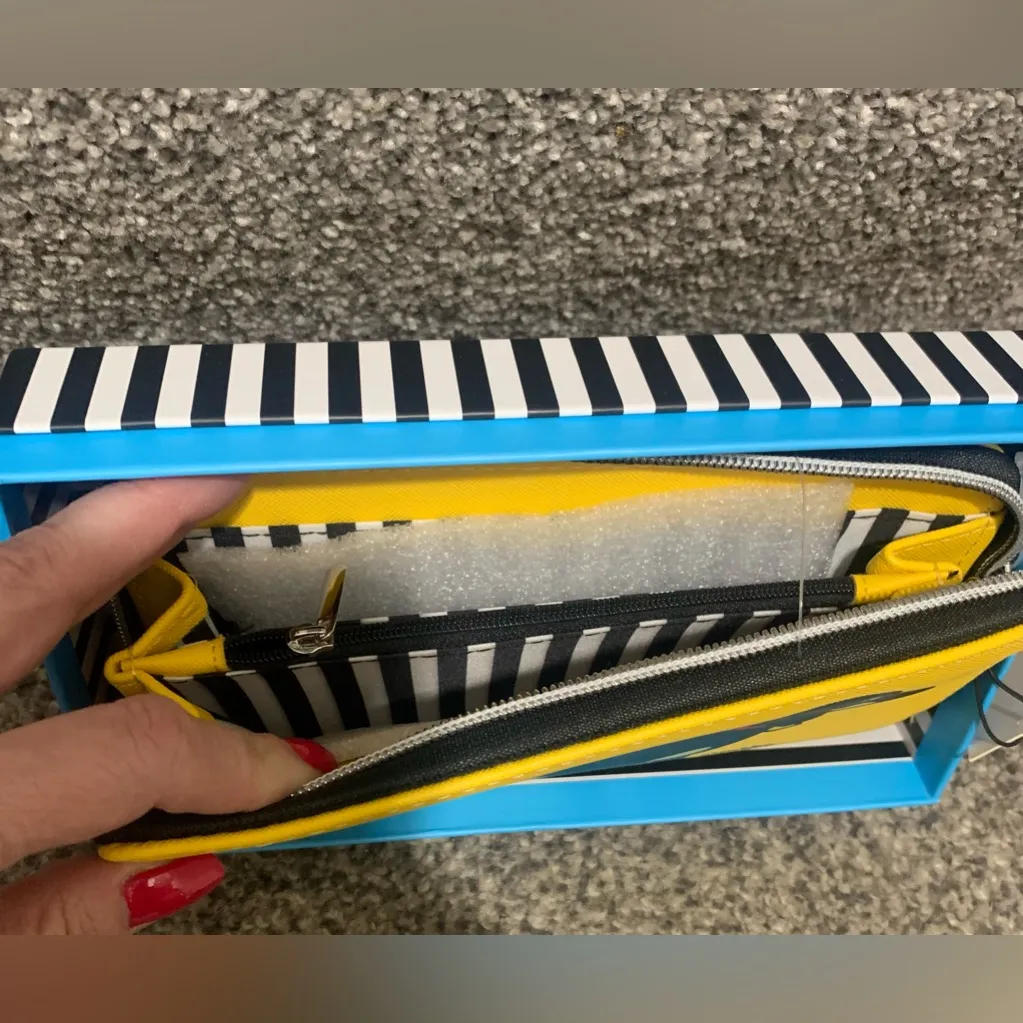 NWT Marc Tetro Dachshund Dog Wallet - Image 2