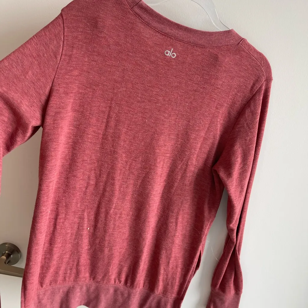 Alo Yoga Glimpse Long Sleeve Red - Image 4