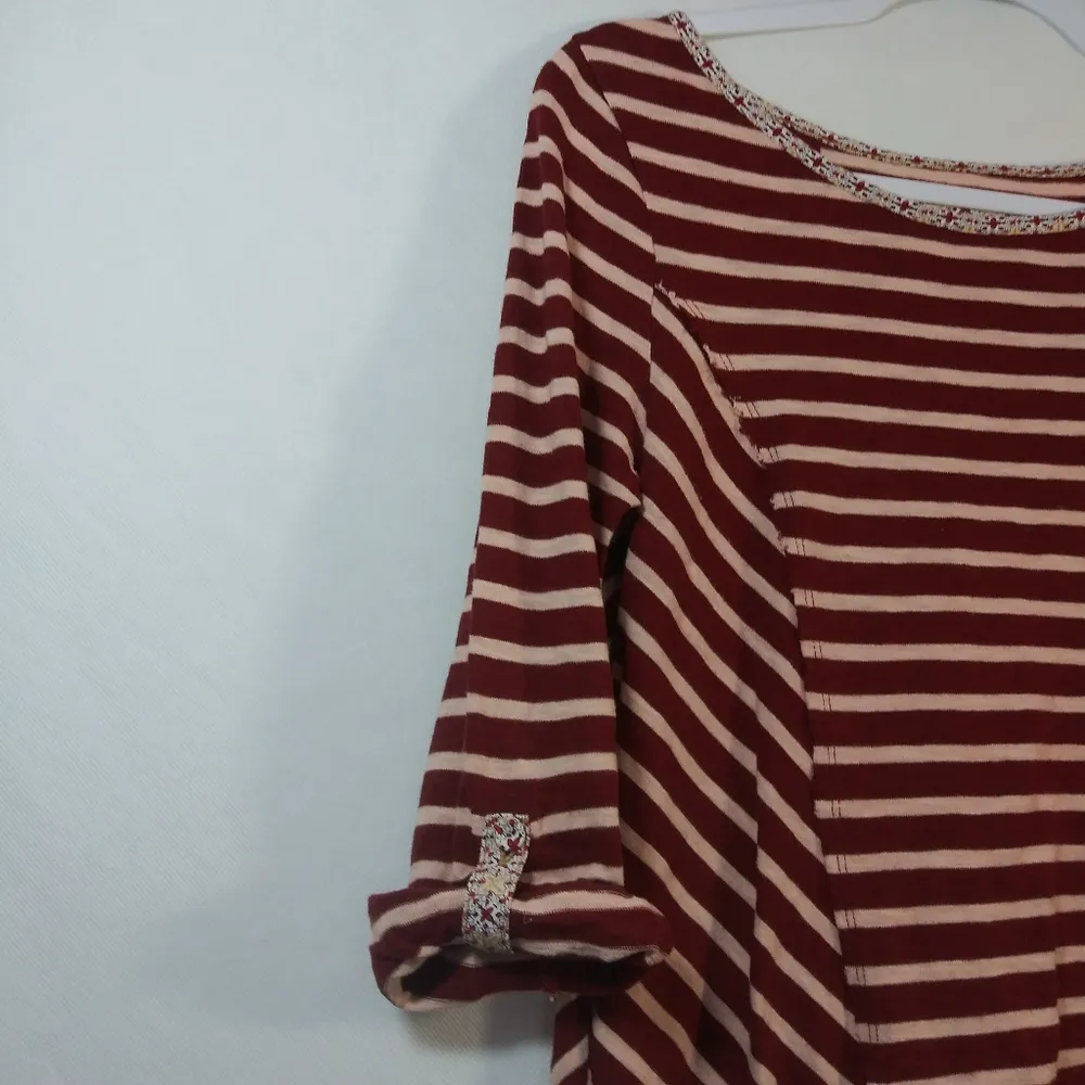 Postmark Anthropologie Red White Striped Knit Mixed Media Hi-Low Hem Size Small - Image 4