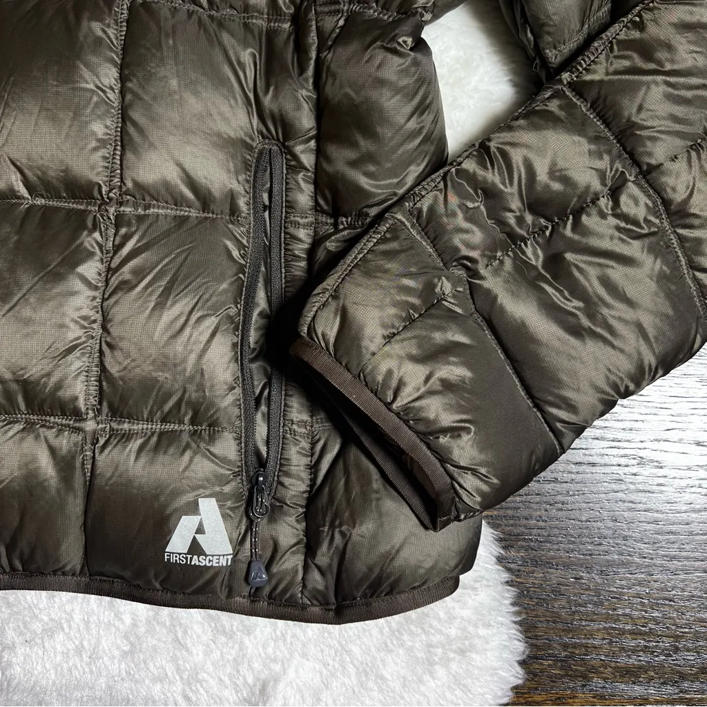 NWT Eddie Bauer 800 Down Fill First Ascent Whittaker Mountaineering Jacket - Image 3