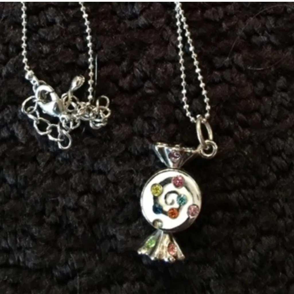 Vintage White Enamel Candy Stone Necklace - Image 2