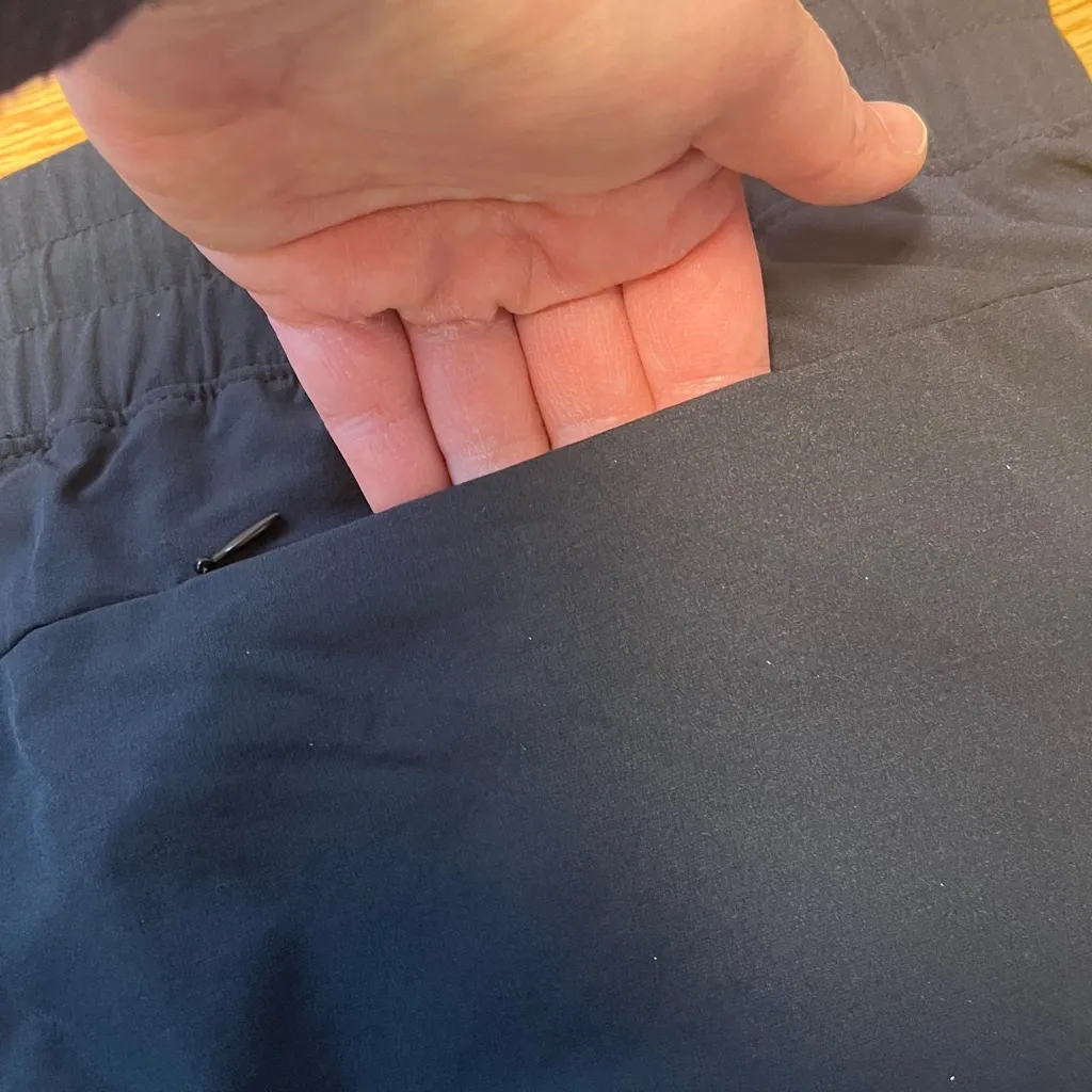 RBX Active Women’s Toggle Drawcord Quick Drying Woven Shorts Sz XL Black - Image 5