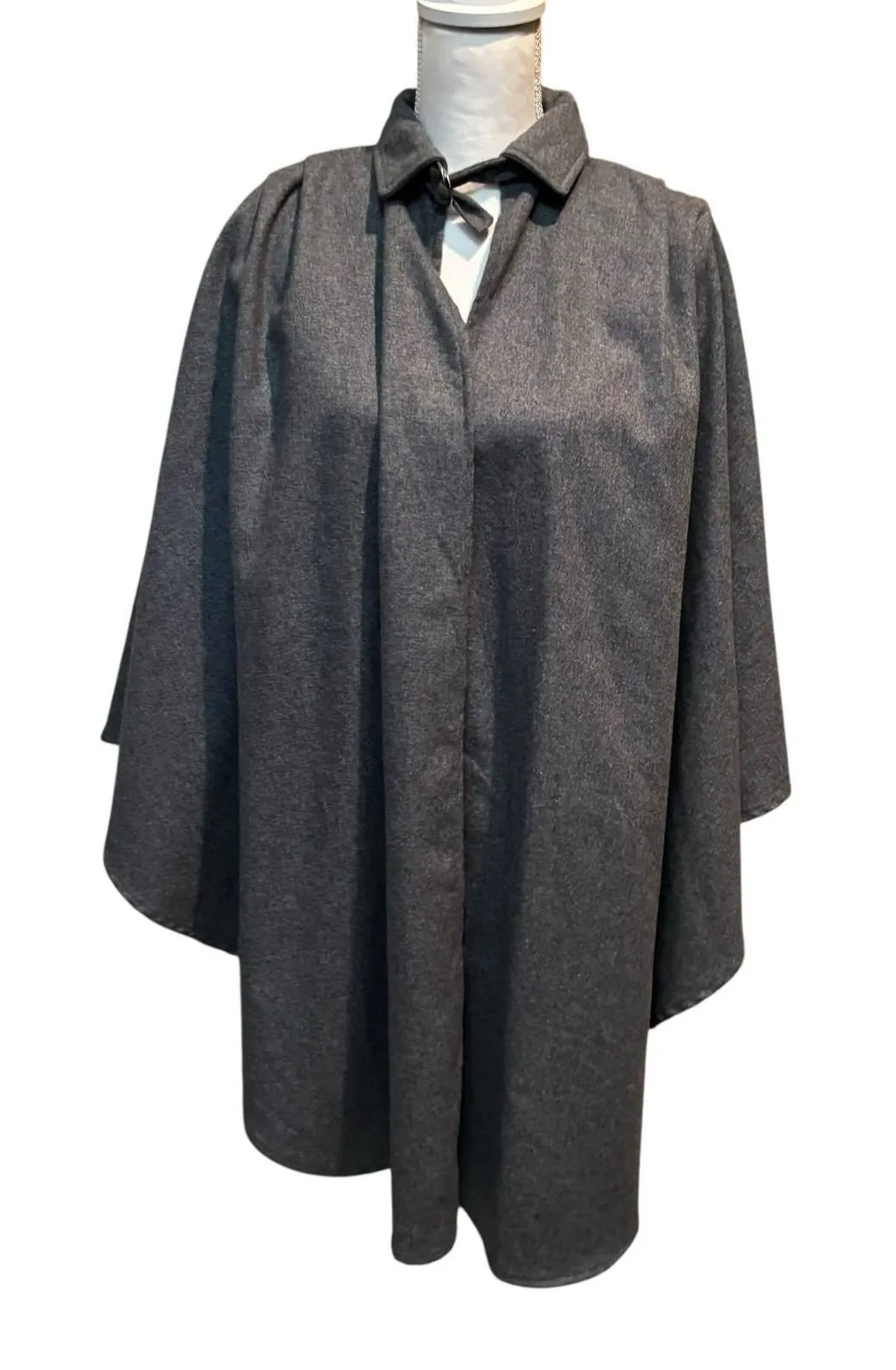 Vintage‎ Glentex Women's OSFM Gray Acrylic/ Wool Shawl Cape Poncho Collared Size undefined - Image 1