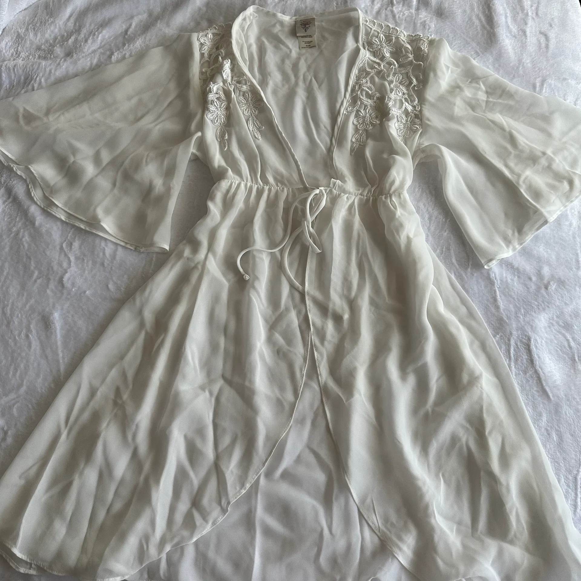 Cute White Mesh Tie Robe - Image 5