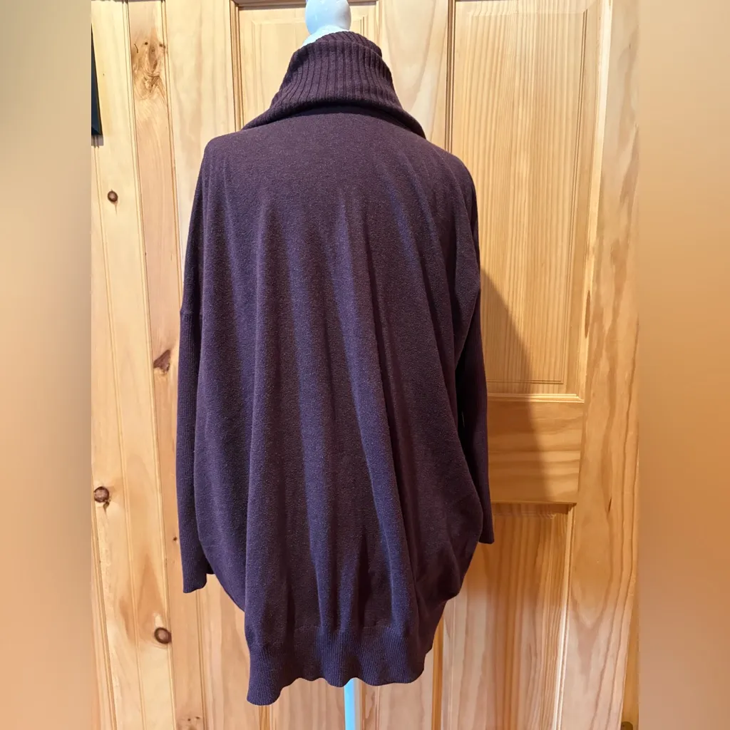 Victoria's Secret cowl neck pullover sweater Women's Purple/maroon size M - Image 2